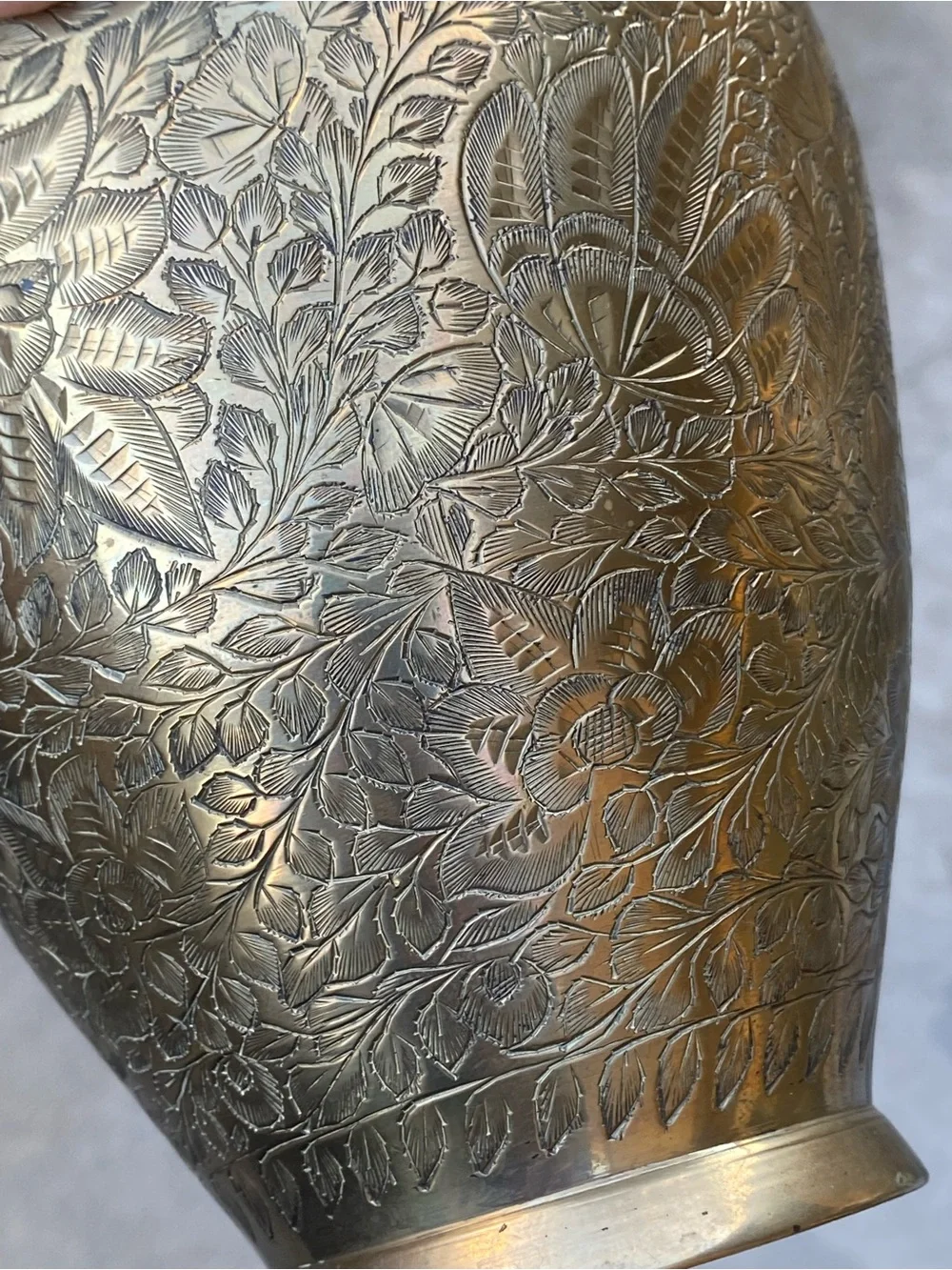Vintage Brass Indian India Urn Ginger Jar & Lid 9”H Etched Ornate Intricate Vase